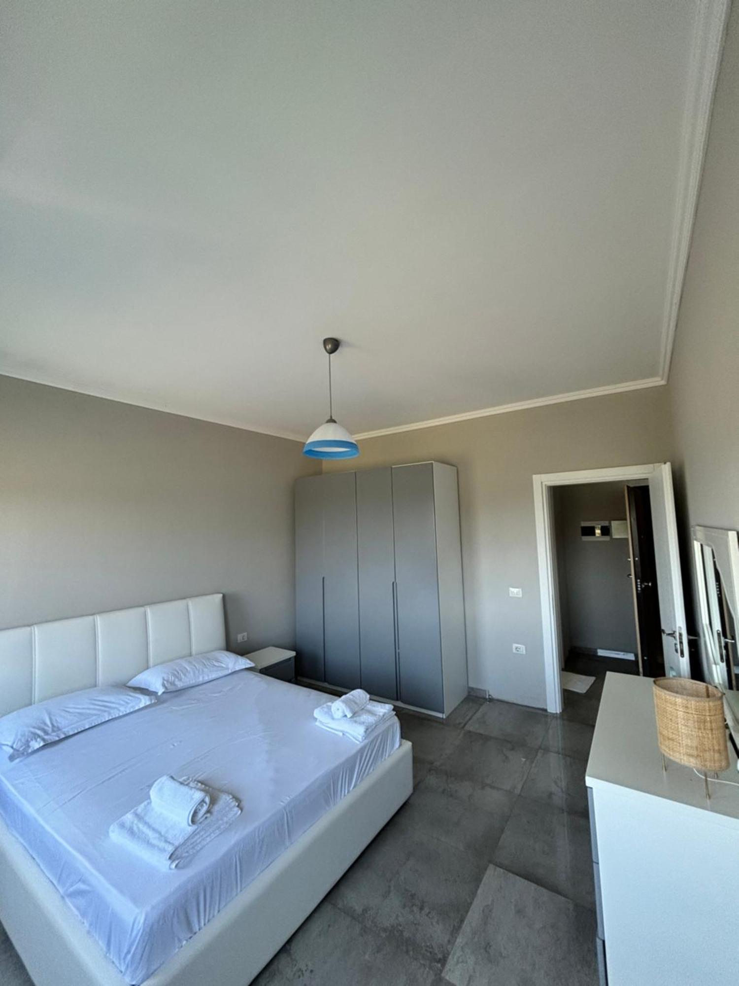 Emma'S Apartments Tirana Exterior photo