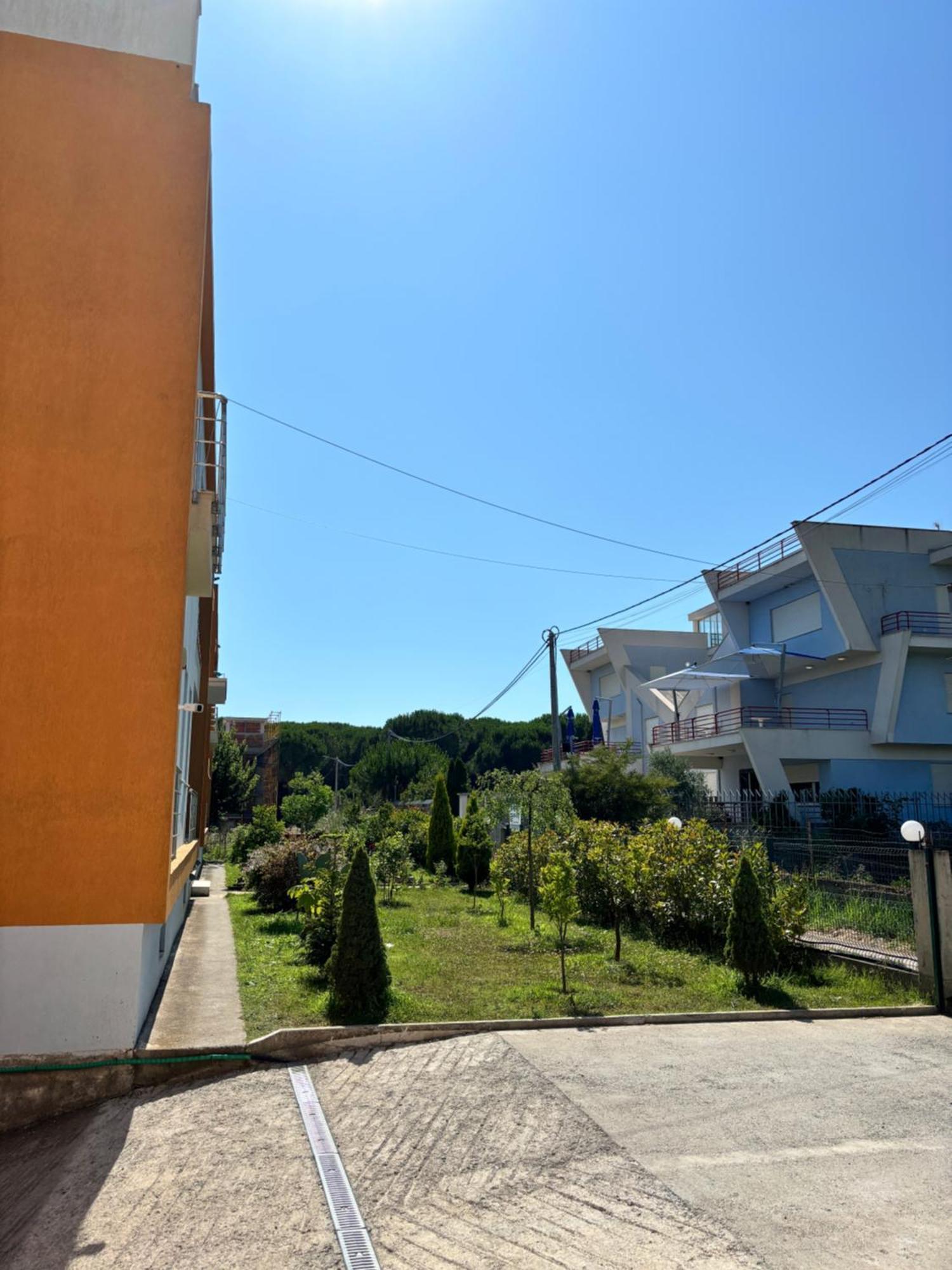 Emma'S Apartments Tirana Exterior photo