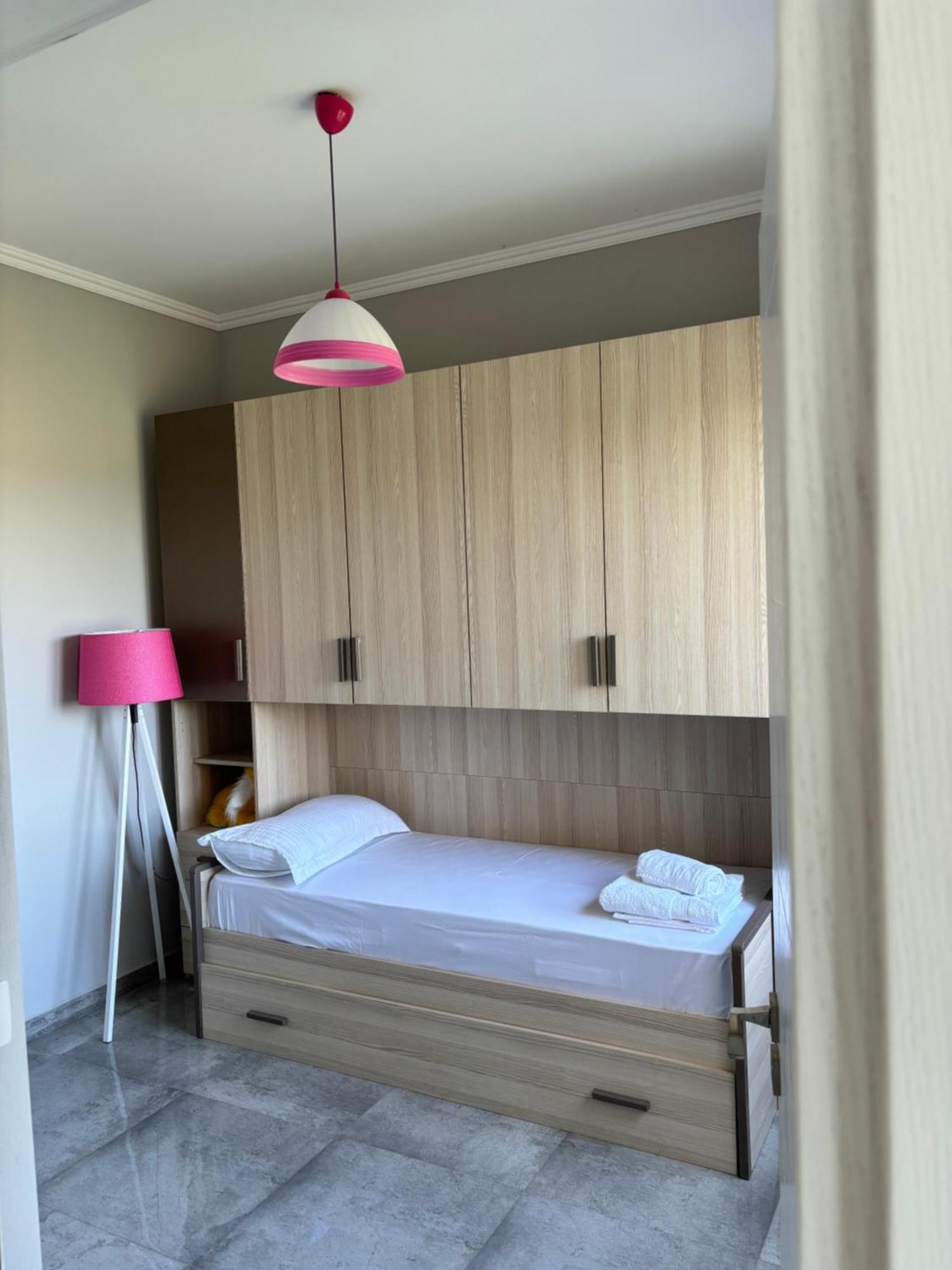 Emma'S Apartments Tirana Exterior photo