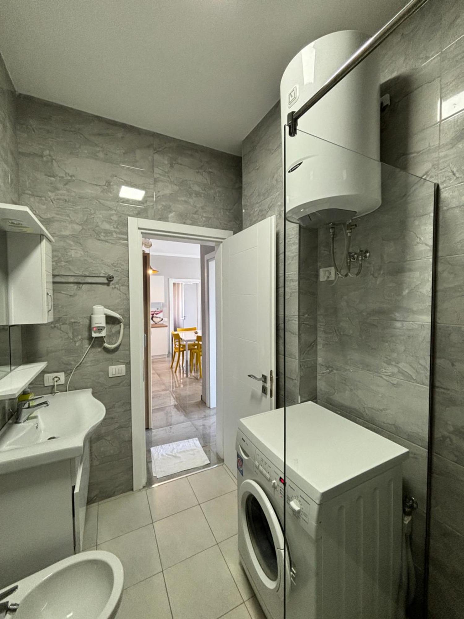Emma'S Apartments Tirana Exterior photo